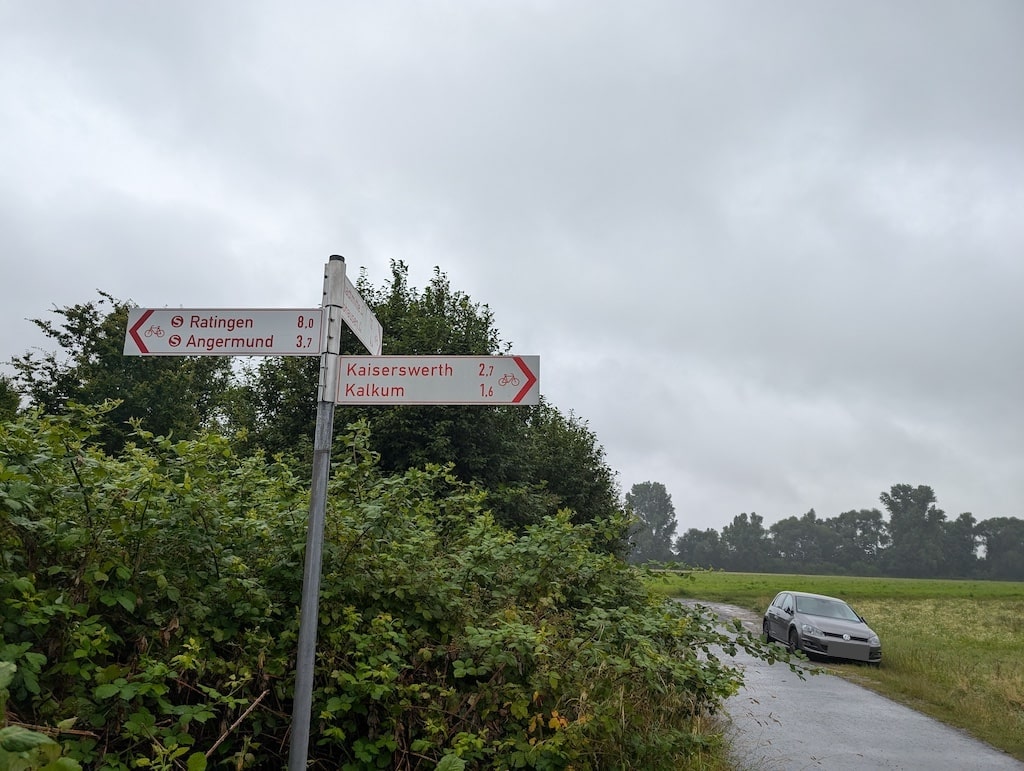Die Sicherheit am Radweg Kalkumer Schlossallee