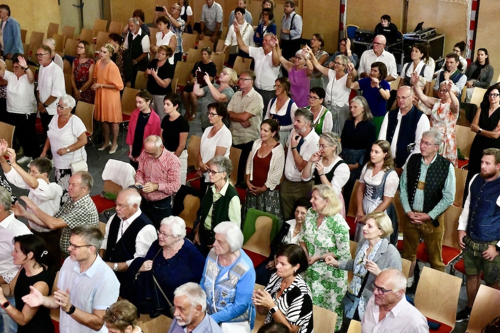 Standing Ovations Foto: LOKALBÜRO