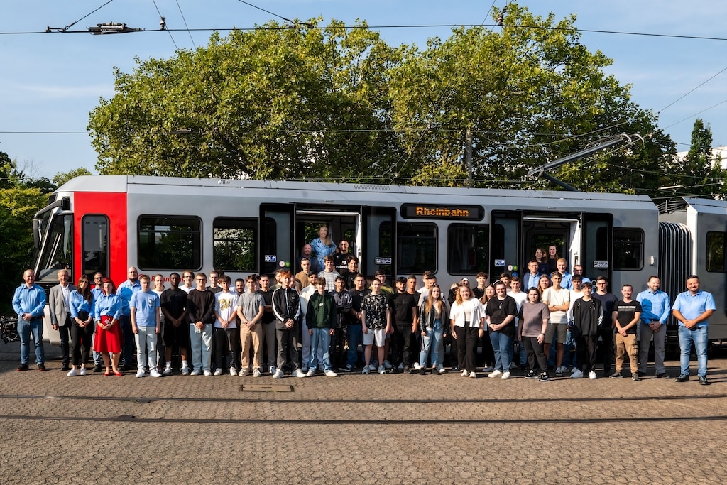 44 neue Nachwuchskräfte steigen bei der Rheinbahn ein