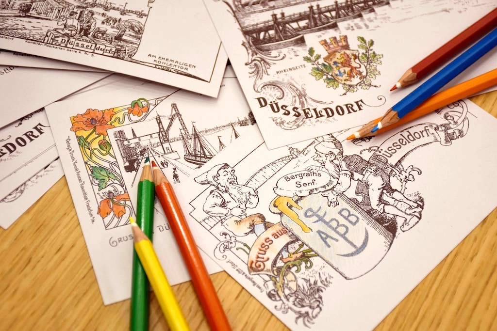 „In der Eile eine Zeile“: Öffentliche Postkartenwerkstatt im SchifffahrtMuseum