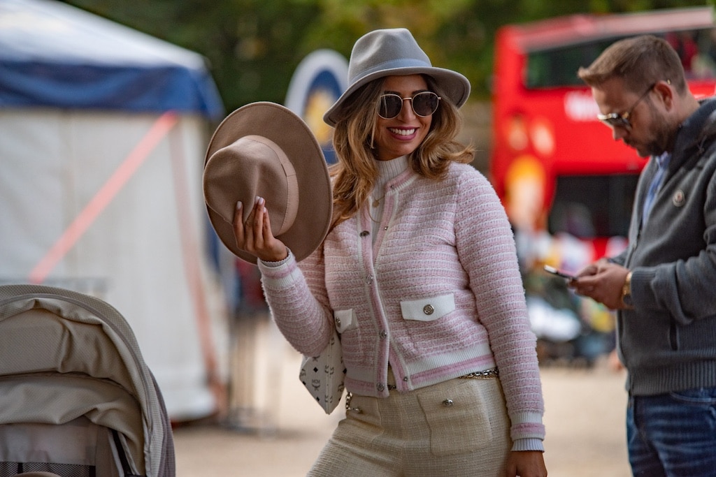 Reality-TV-Star Eva Benetatou zu Gast beim Großen Preis der Landeshauptstadt Düsseldorf