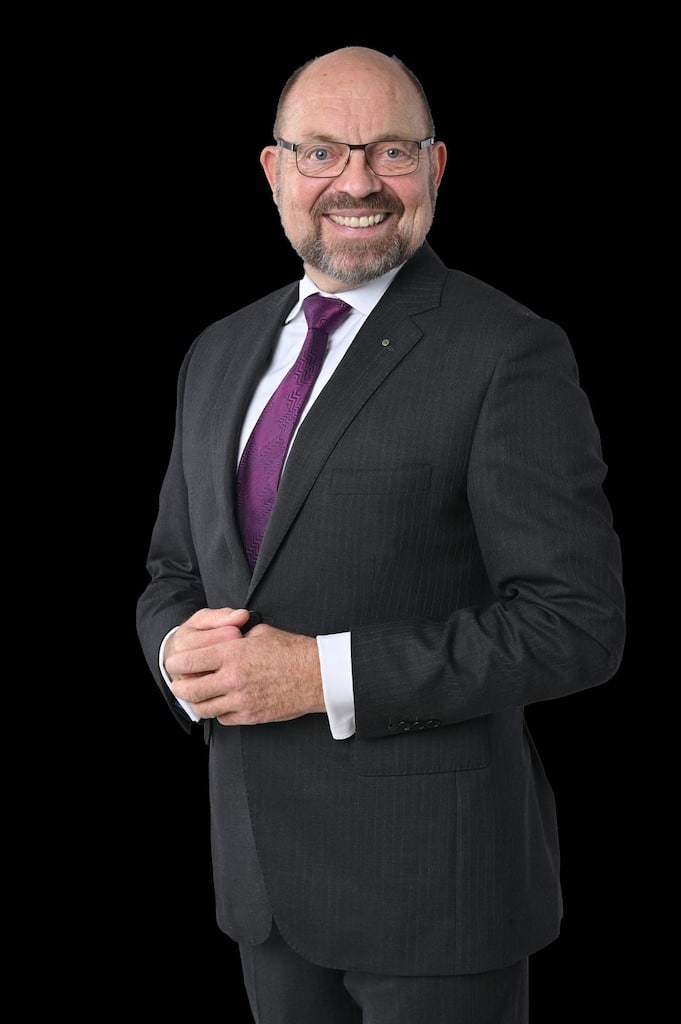 CDU-Ratsherr Andreas-Paul Stieber ist Kaiserswerther. Nicht nur er wünscht sich, dass die Umgestaltung des Kaiserswerther Marktes endlich angepackt wird. Foto: Privat CDU-Ratsherr Andreas-Paul Stieber ist Kaiserswerther. Nicht nur er wünscht sich, dass die Umgestaltung des Kaiserswerther Marktes endlich angepackt wird. Foto: Privat