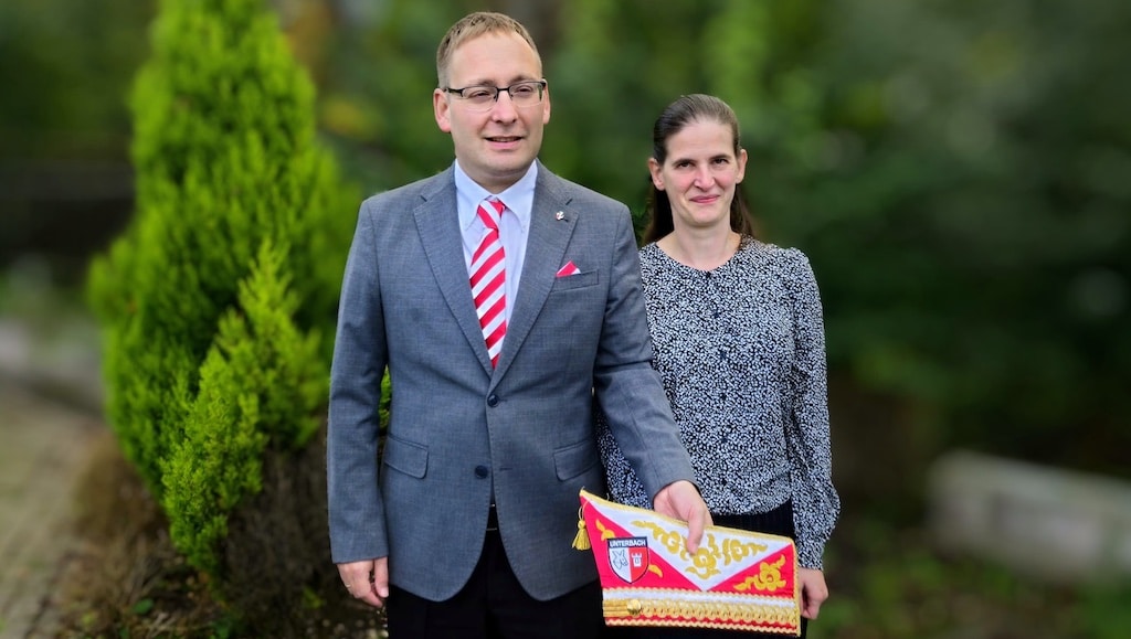 Unterbach präsentiert seine Tollitäten für die Karnevalssession 2024/25