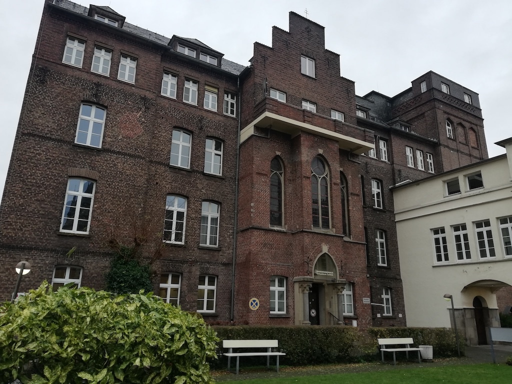 Investor reduziert Bauvoranfrage für Marienkrankenhaus in Kaiserswerth –  Bezirksvertretung signalisiert Zustimmung