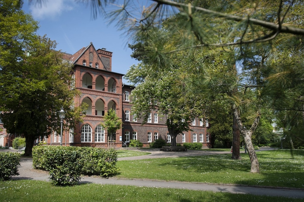 Die Diakonie informiert über Ausbildungen