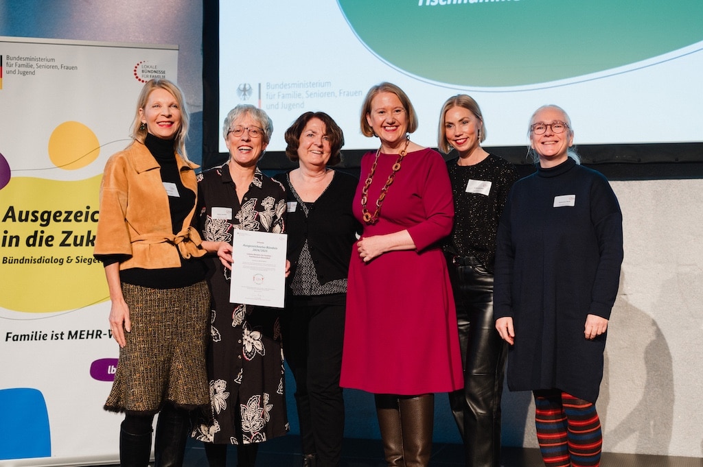 Ehrung für den “Familientisch Düsseldorf”