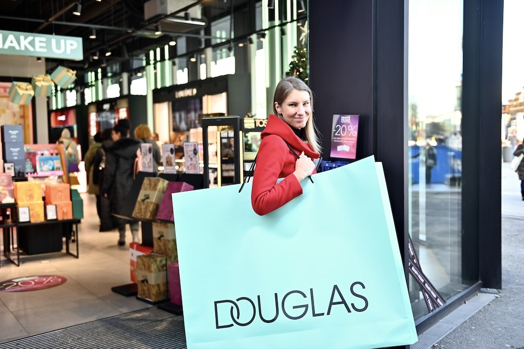 Selina Hasbach (Senior PR & Event Manager) © Lokalbüro Selina Hasbach (Senior PR & Event Manager) © Lokalbüro