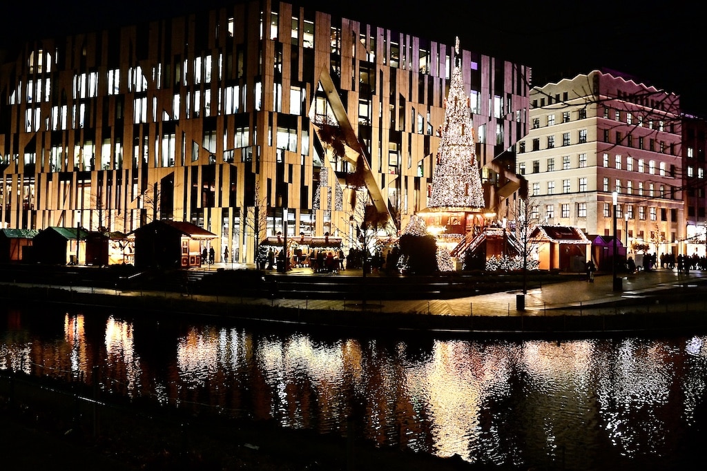 Entspannt zum Weihnachtsmarkt mit dem neuen Park-&-Ride-KombiTicket von D.LIVE und Rheinbahn