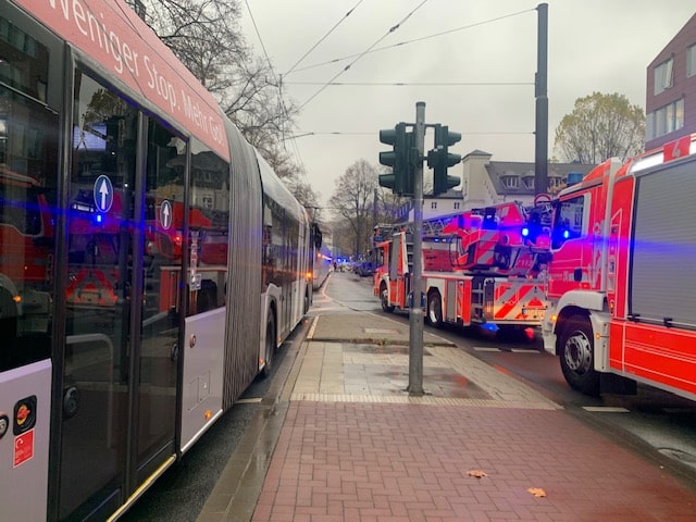 Kollision auf der Grafenberger Allee führt zu kompletter Sperrung