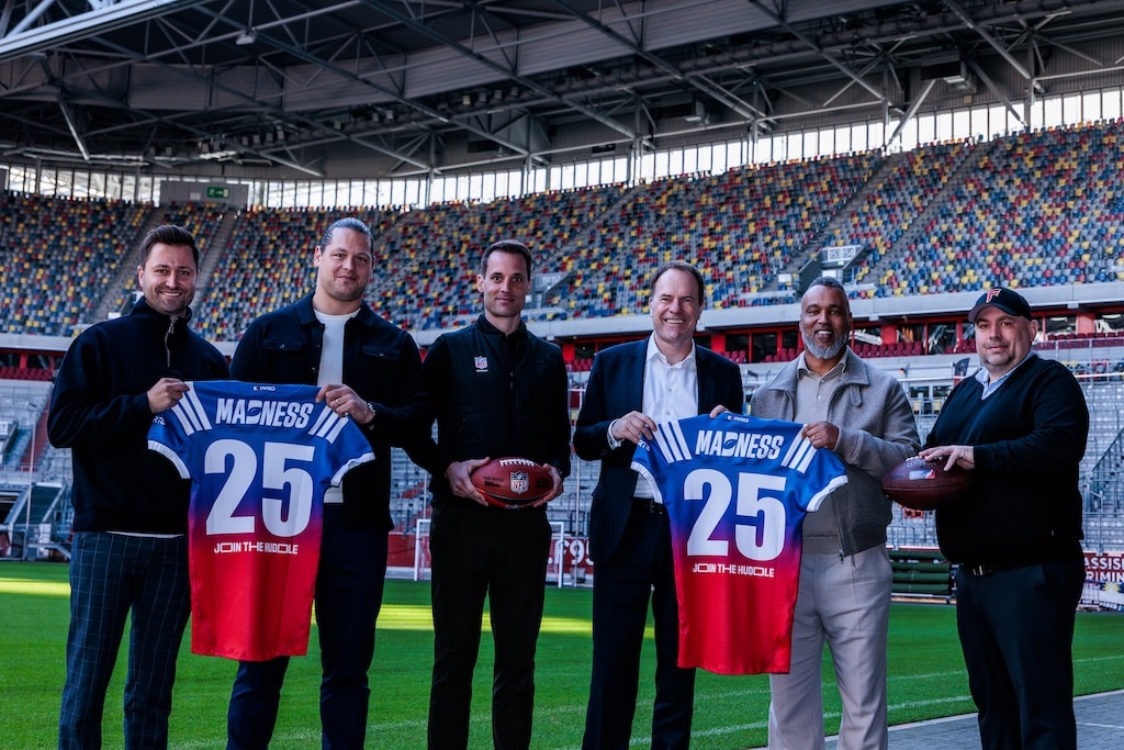 Fußball-Wahnsinn in Düsseldorf: American Football Madness feiert Premiere in der MERKUR SPIEL-ARENA