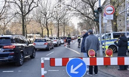 Zum Weihnachtsmarkt am besten mit Bus und&nbsp;Bahn
