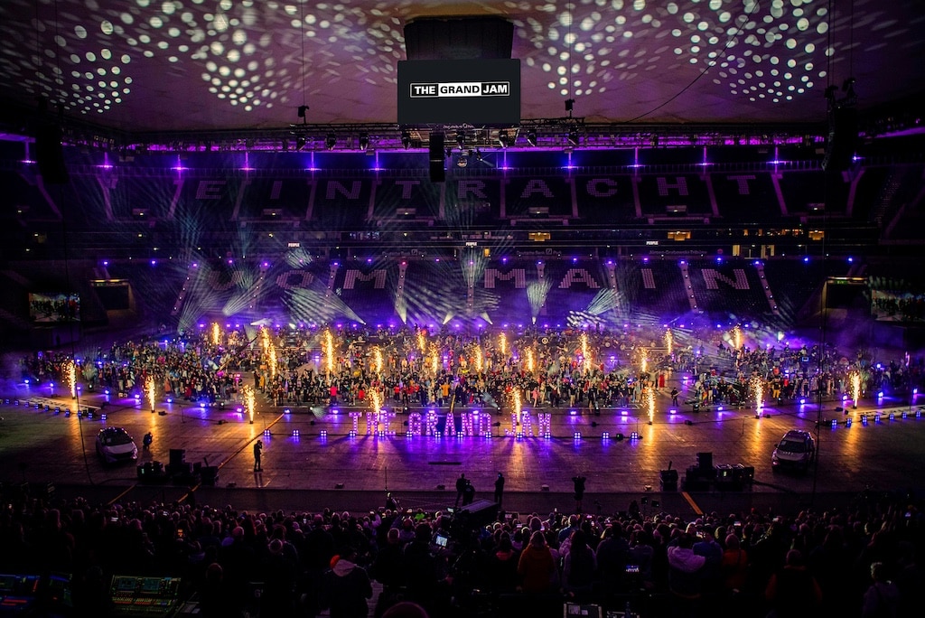 “Deutschlands größte Band begeistert Düsseldorf: THE GRAND JAM Winter-Edition am 23.12.2025 in der MERKUR SPIEL-ARENA”