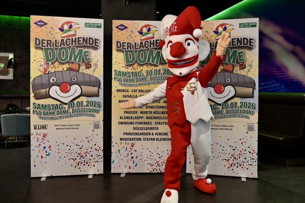 Lachender Dome mit Künstler vom Dom