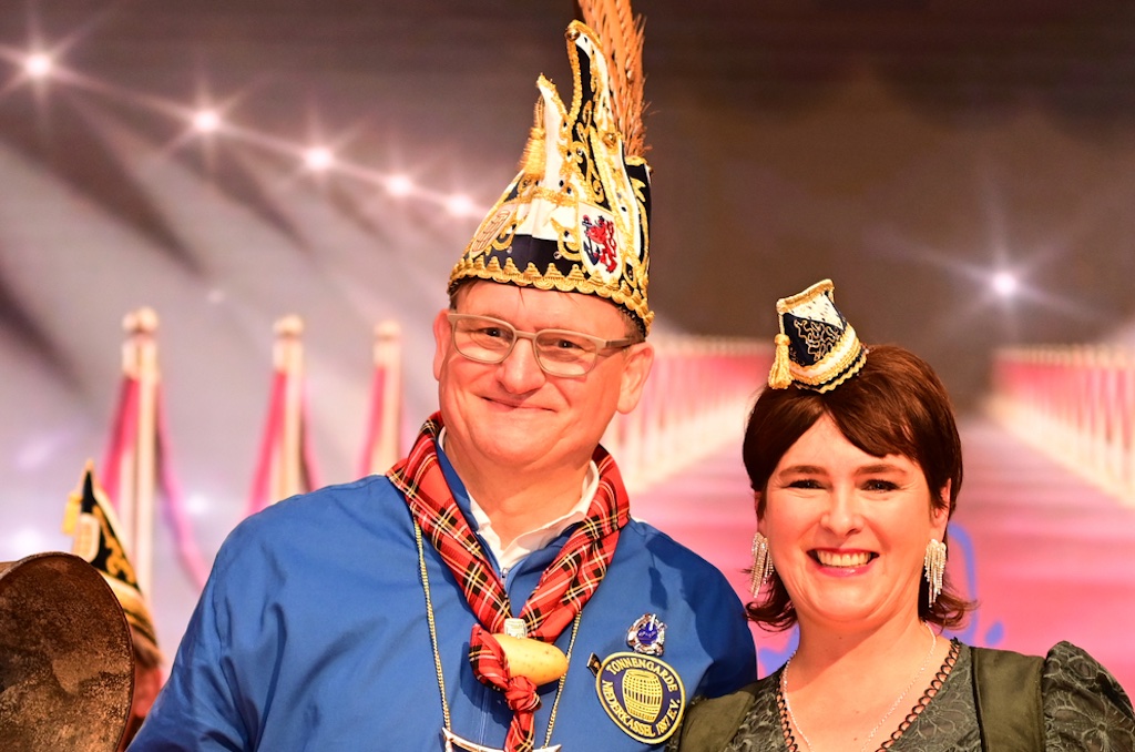 Handwerker zünden Feuerwerk der guten Laune im Rheinlandsaal