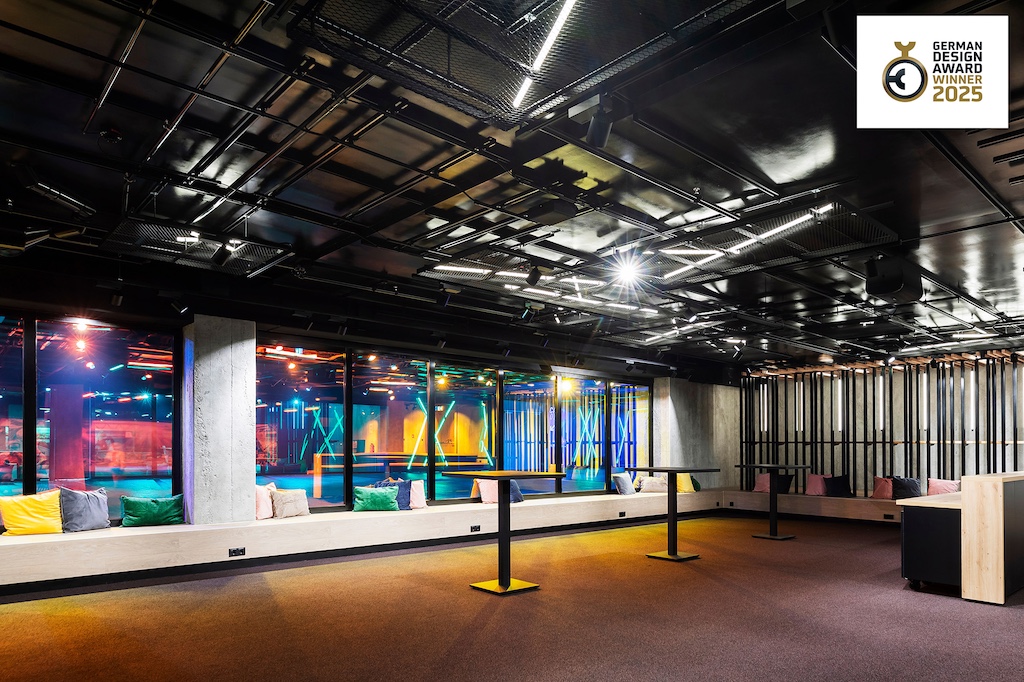 Die CAVES und THE TUNNEL in der MERKUR SPIEL-ARENA mit German Design Award 2025 ausgezeichnet