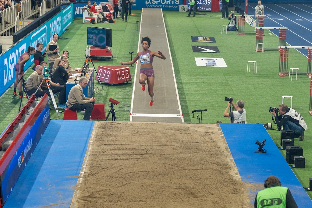 Spektakuläre Siege und Bestleistungen beim ISTAF INDOOR Düsseldorf
