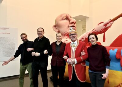 David Salome, Jacques Tilly, Museumsdirektorin Dr. Susanne Anna, Lothar J. Hörning, Präsident des Comitee Düsseldorfer Carneval e. V. und Melanie Rudolph © Lokalbüro