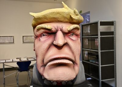 Impressionen aus der Ausstellung "Jacques Tilly. Freigeist - 200 Jahre Comitee Düsseldorfer Carneval e. V." © Lokalbüro