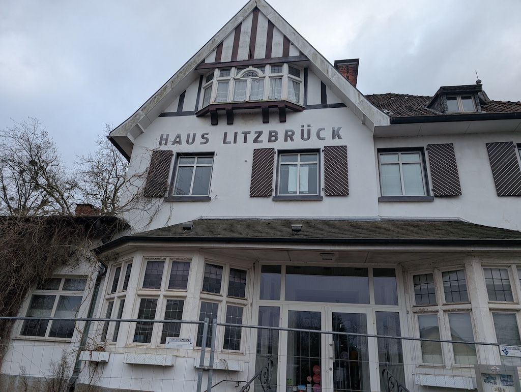 Geschlossene Gesellschaften für Haus Litzbrück