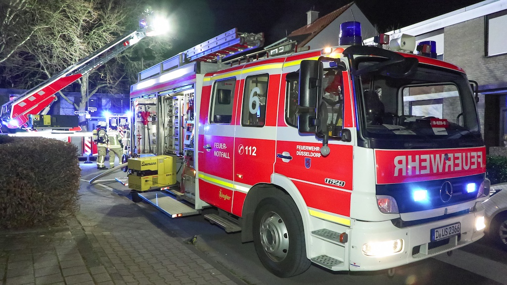 Zwei Brände in Düsseldorf: Feuerwehr verhindert Schlimmeres