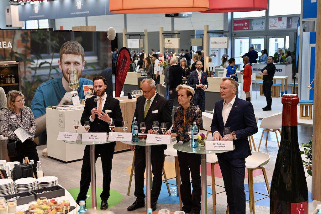 v.l.Christiane Schorn, Narius Berlemann, Peter Schmitz, Monika Reule und Dr. Andreas Brokemper © Lokalbüro