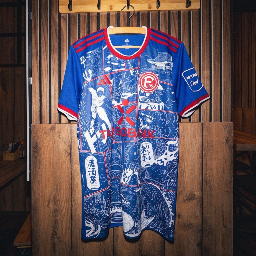 Sondertrikot LittleTokyo © Fortuna Sondertrikot LittleTokyo © Fortuna