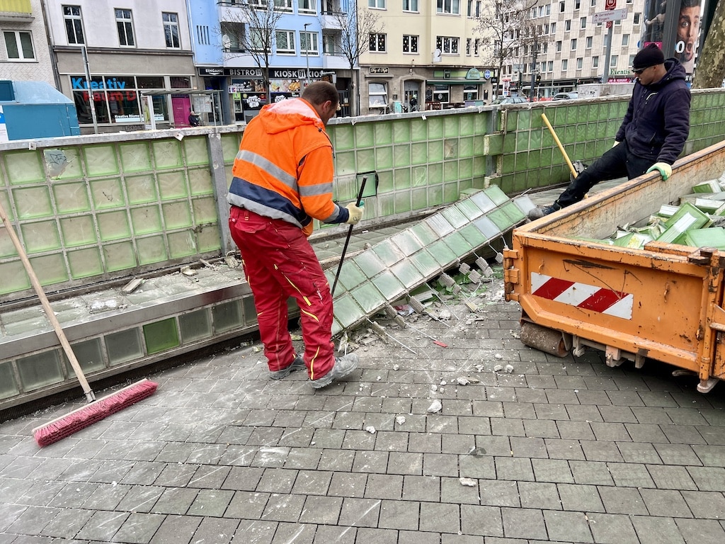 Projekt “SiBu”: Sprechstunden und Veranstaltungen des Quartiersmanagements am Worringer Platz