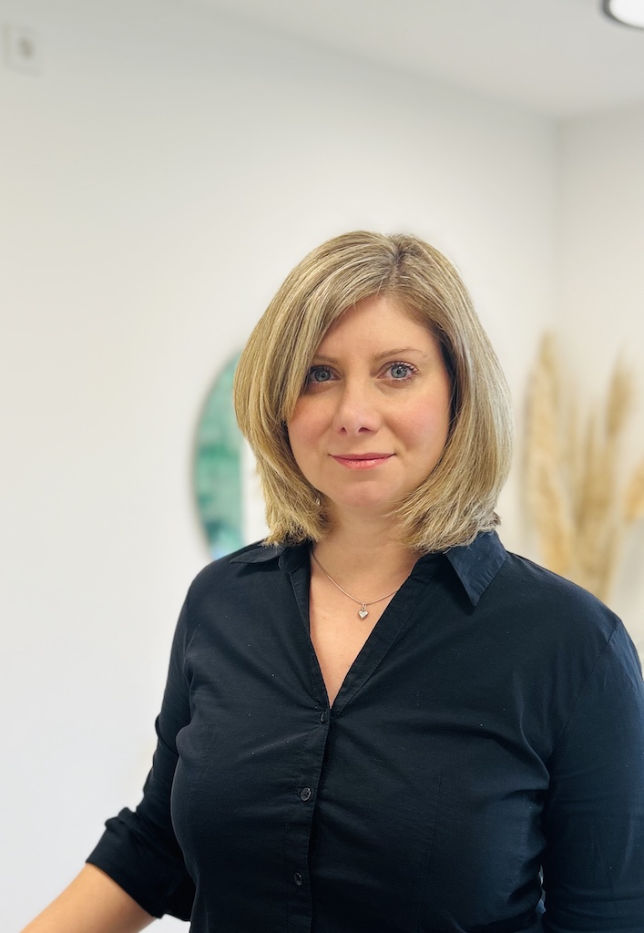 IMG_5333 Die Inhaberin ist Friseurmeisterin und hat ein Händchen für tolle Farbe & einen guten Look © Concetta Cinnirella