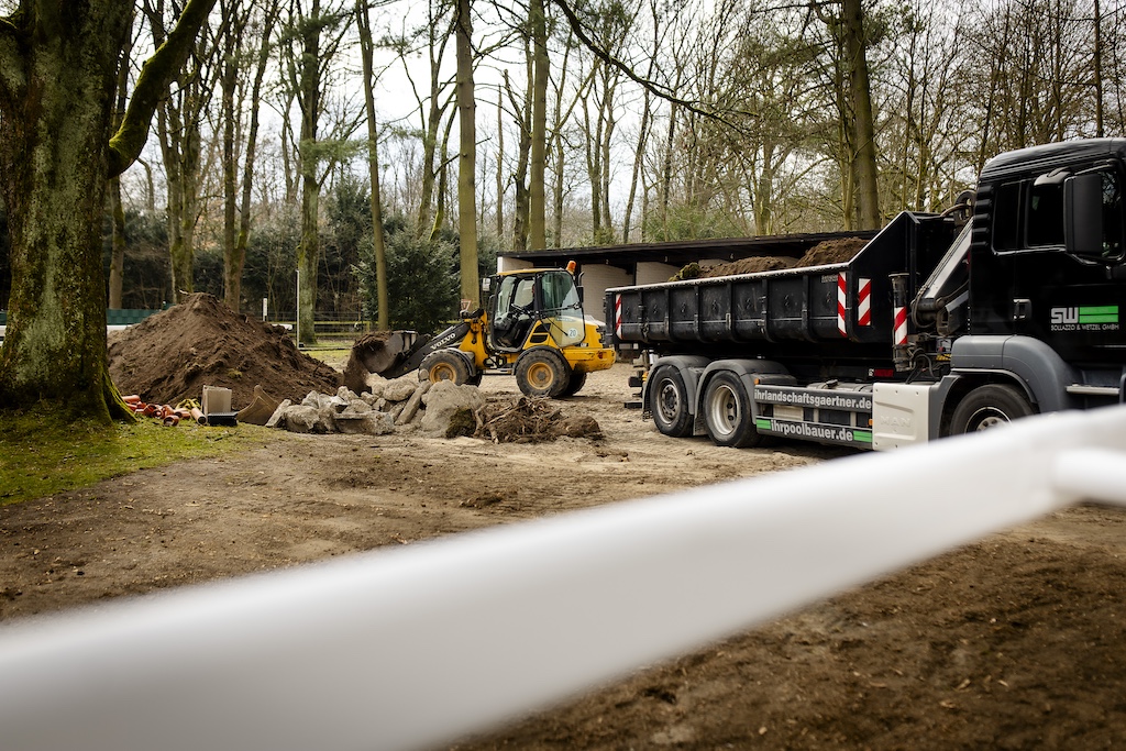 Galopprennbahn Düsseldorf startet modernisiert in die grüne Saison 2025