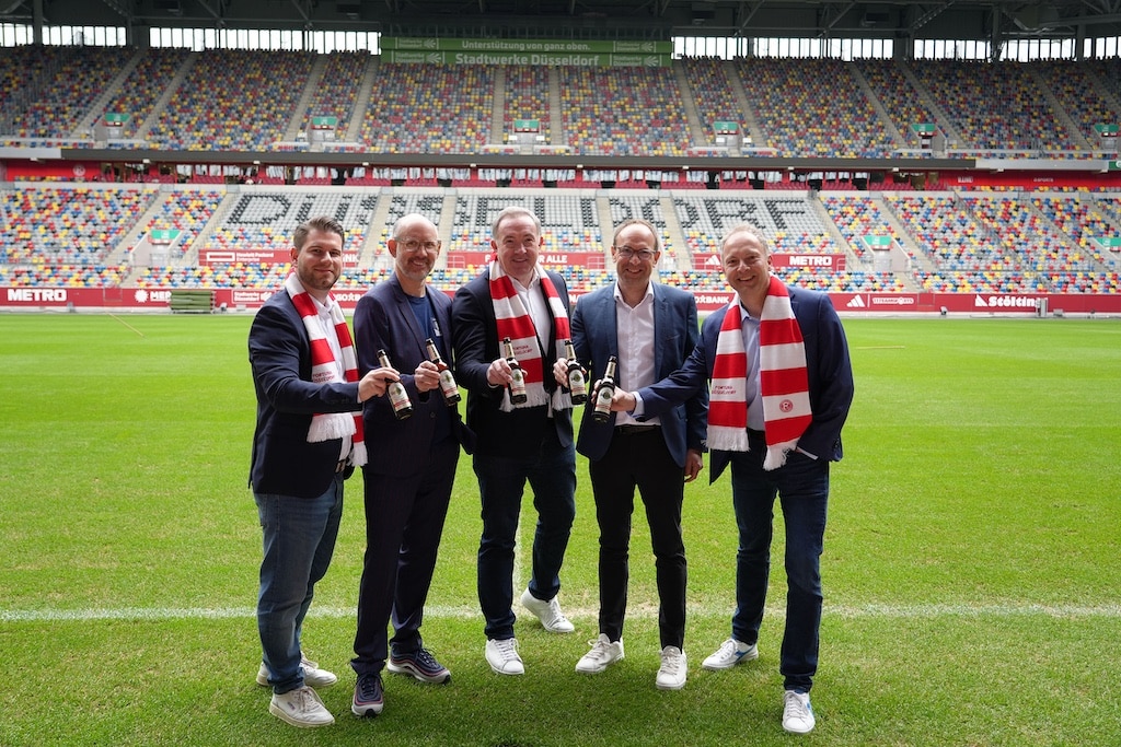 Die Warsteiner Brauerei und die MERKUR SPIEL-ARENA gehen ab September gemeinsame Wege