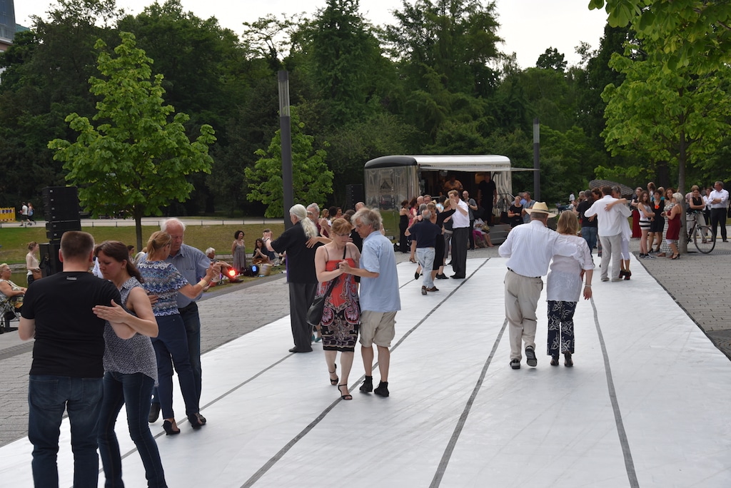 Archivbild Tango am KÖ Bogen © Lokalbüro