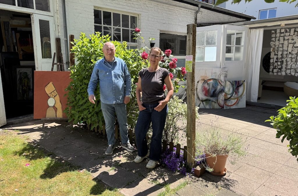 Kunst im Innenhof: Hesken und Blankenstein laden ein