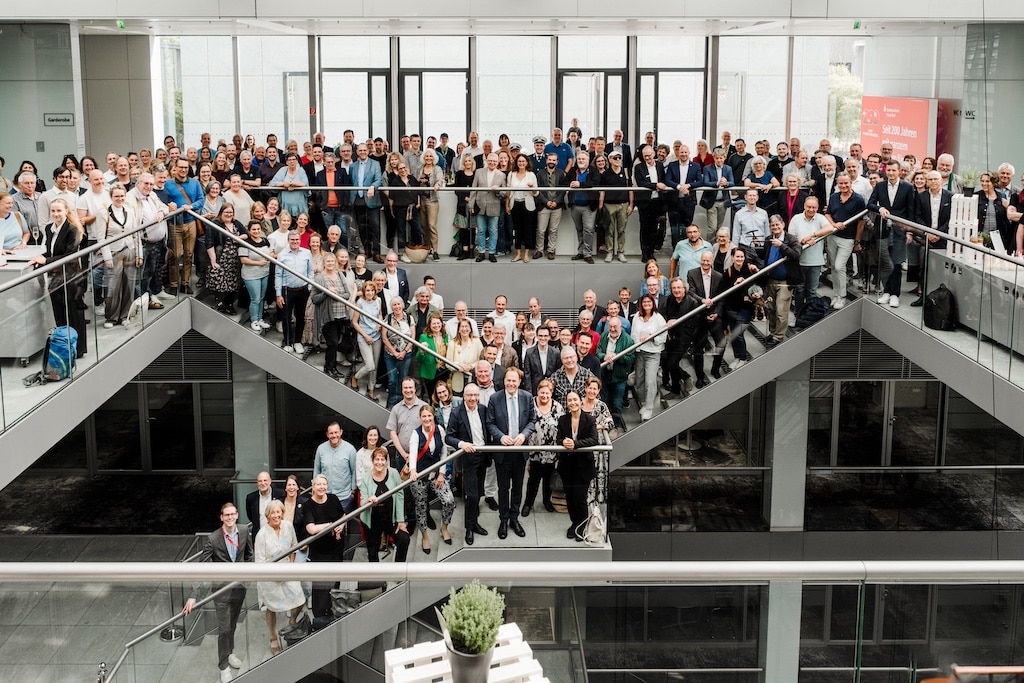 Anlässlich ihres 200. Jubiläums hat die Stadtsparkasse alle Begünstigten zu einer feierlichen Übergabe eingeladen. © Heike Katthagen/Stadtsparkasse Düsseldorf