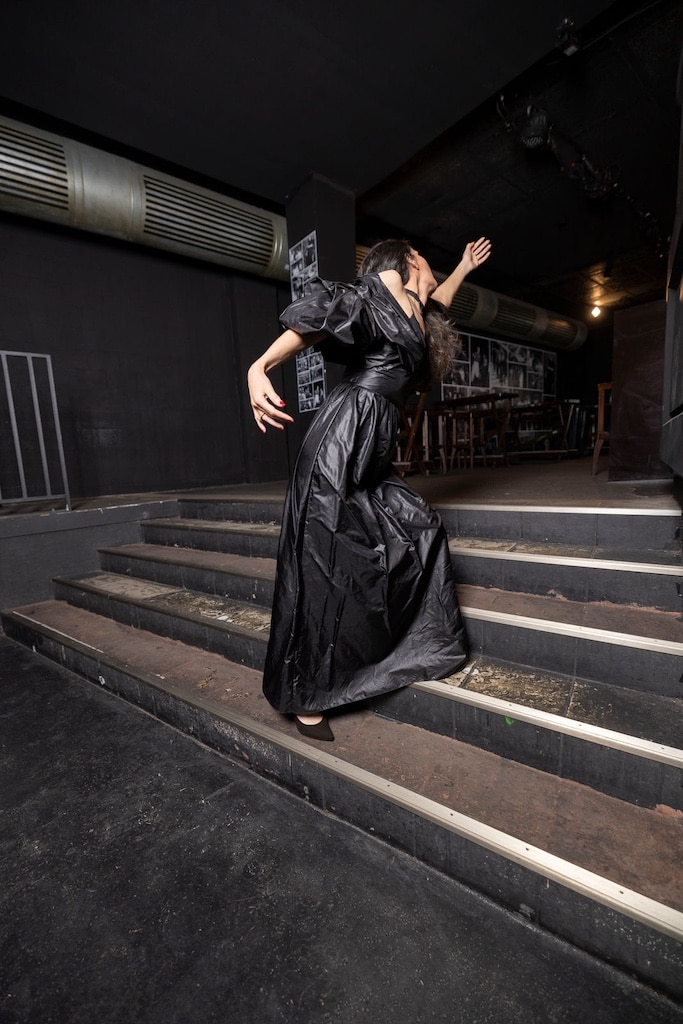 Dr. Elsa Garcia Tarraga tanzt gern aus der Reihe. Und das macht sie gut © Komische Oper am Rhein Dr. Elsa Garcia Tarraga tanzt gern aus der Reihe. Und das macht sie gut © Komische Oper am Rhein