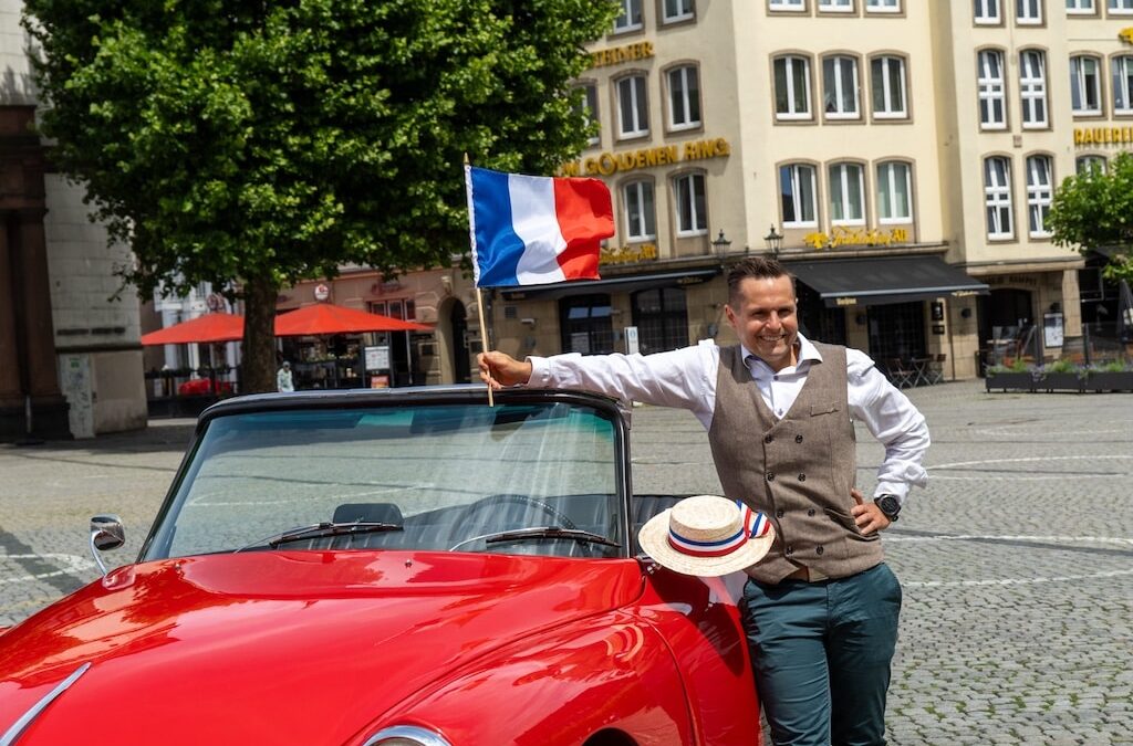 Legendäre Klassiker und französisches Flair: Die 22. Tour de Düsseldorf startet am 5. Juli