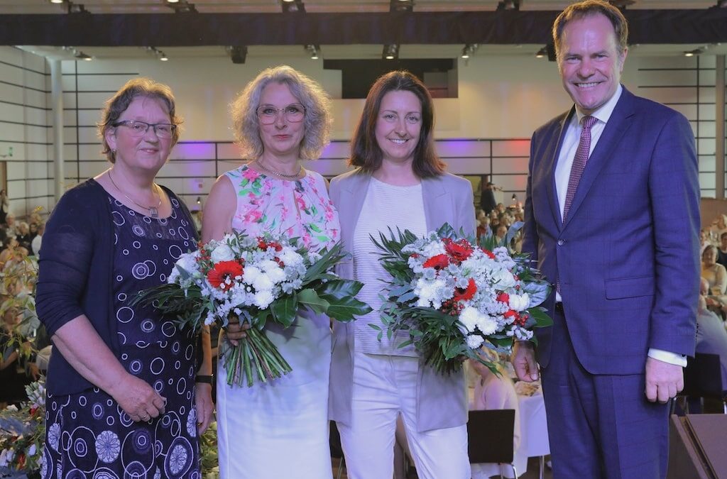 Ehrung für jahrzehntelanges Engagement: Stadtverwaltung feiert Jubilarinnen und Jubilare