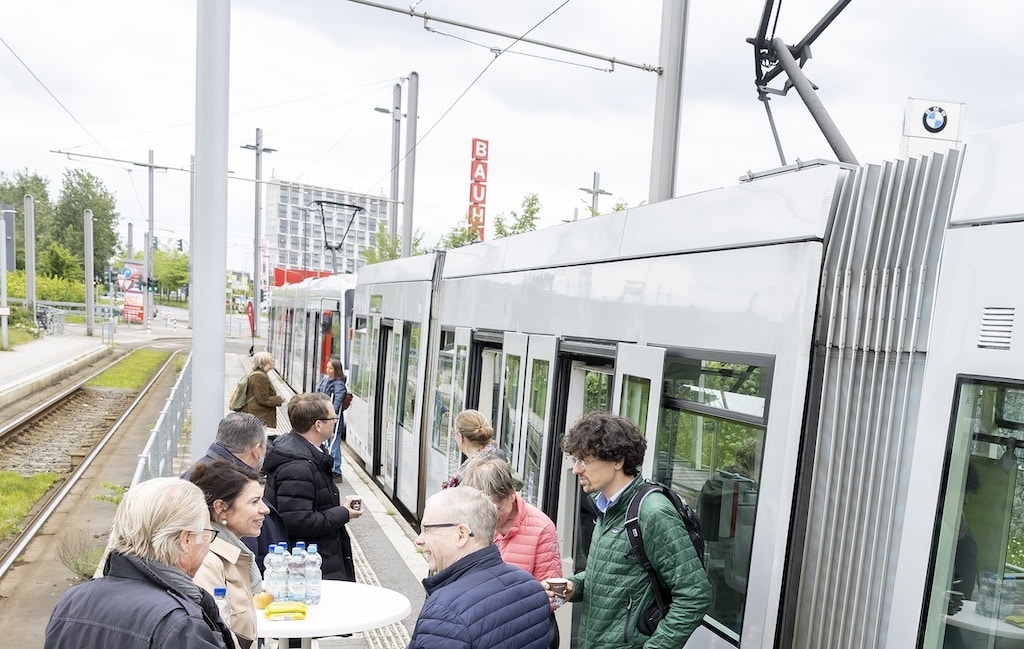 Fahrgäste entwickeln die Bahnen der nächsten Generation mit