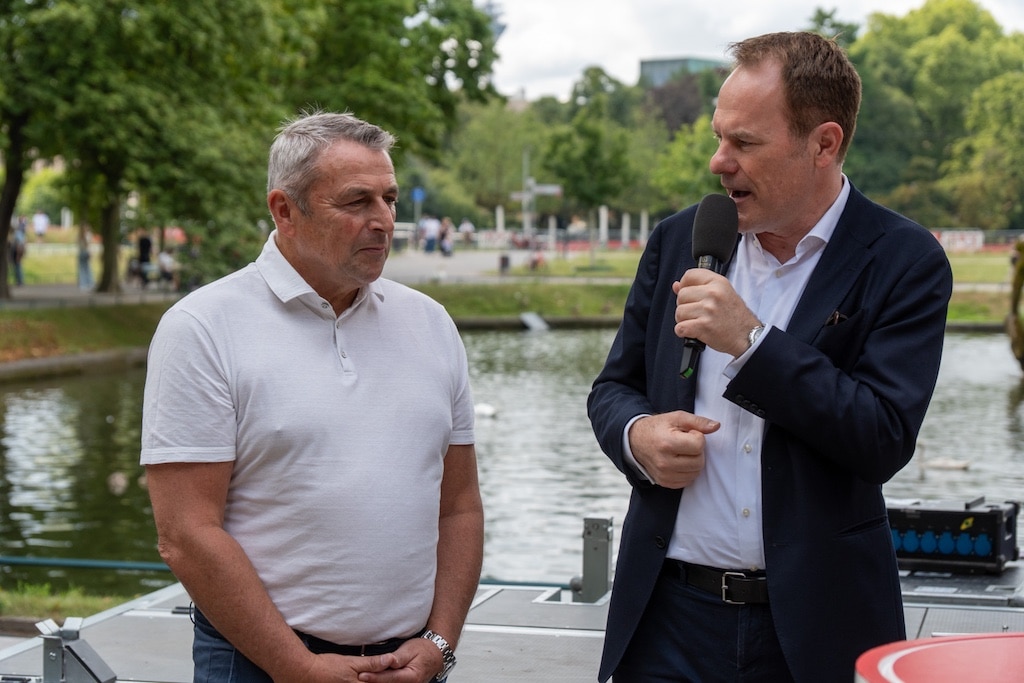 OB Keller im Gespräch mit Klaus Allofs © LB / Olaf Oidtmann