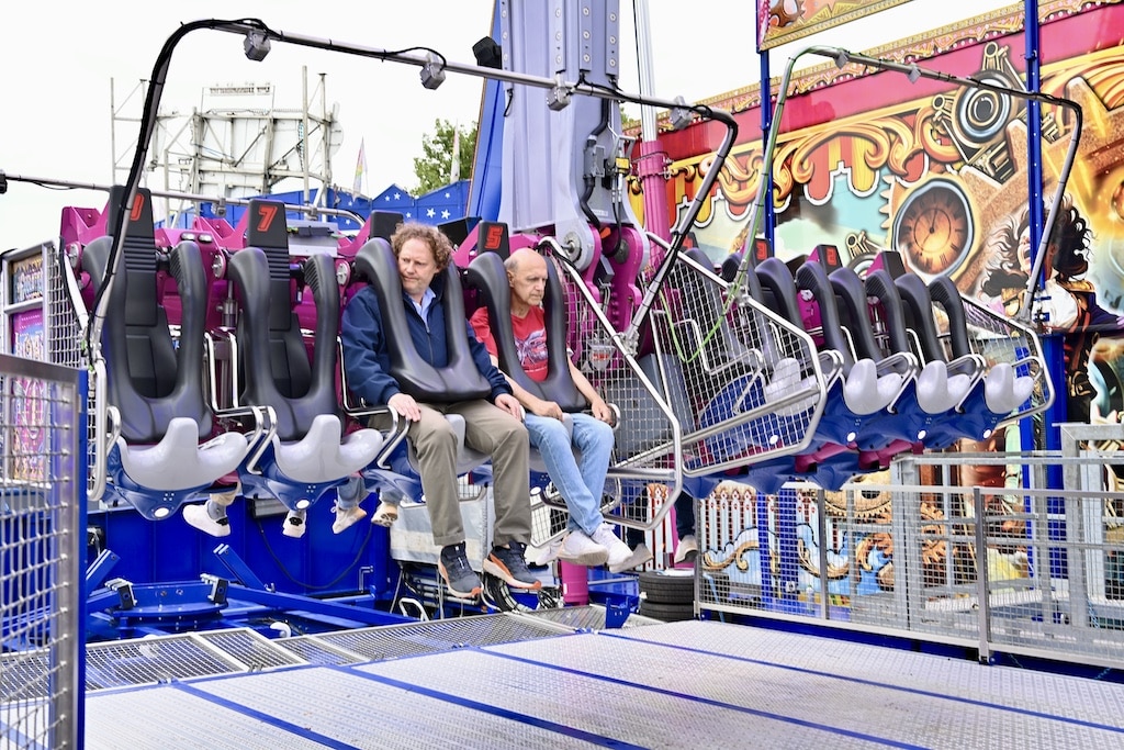 Fahrgeschäft „Evolution“ © Lokalbüro Fahrgeschäft „Evolution“ © Lokalbüro