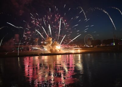 Augenblick der Explosion © Lokalbüro
