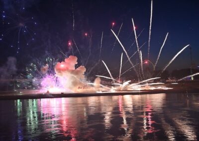 Augenblick der Explosion © Lokalbüro