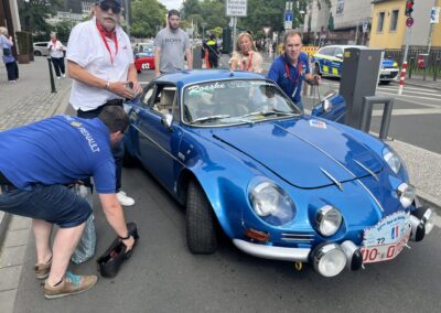 Hubanlage beschädigt wertvollen Oldtimer schwer © Manfred Fammler