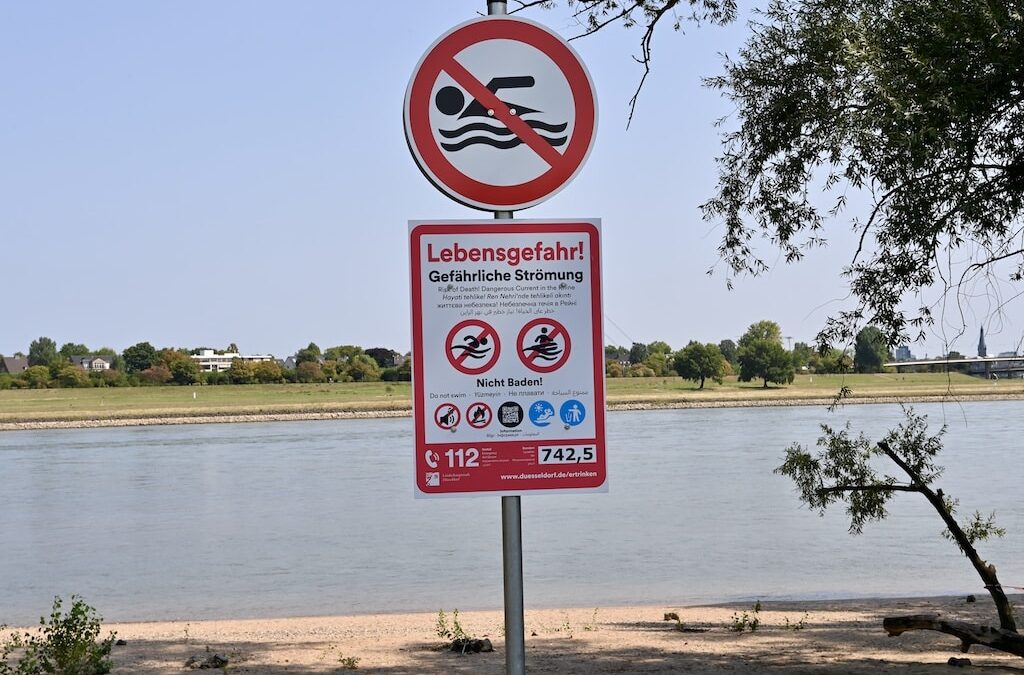 Badeverbot: Erstes Ordnungswidrigkeitenverfahren eingeleitet