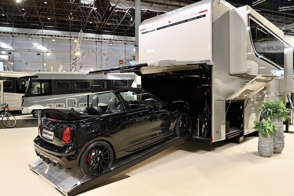 PKW Garageneinzug @ Lokalbüro PKW Garageneinzug @ Lokalbüro