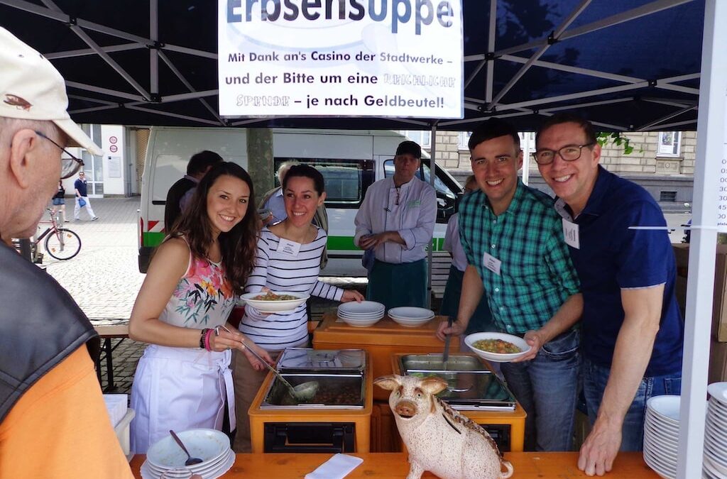 Essen für Arme und Reiche: Altstadt-Armenküche feiert 33-jähriges Bestehen