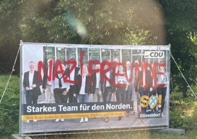 Beschmierte Plakate im Düsseldorfer Norden © CDU Nord