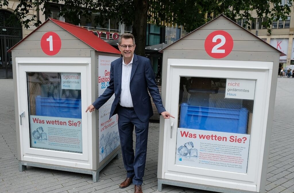 “Eisblockwette” zeigt den Wert guter Gebäudedämmung