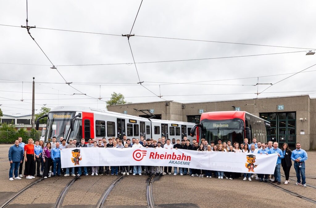 54 Nachwuchskräfte starten Ausbildung bei der Rheinbahn