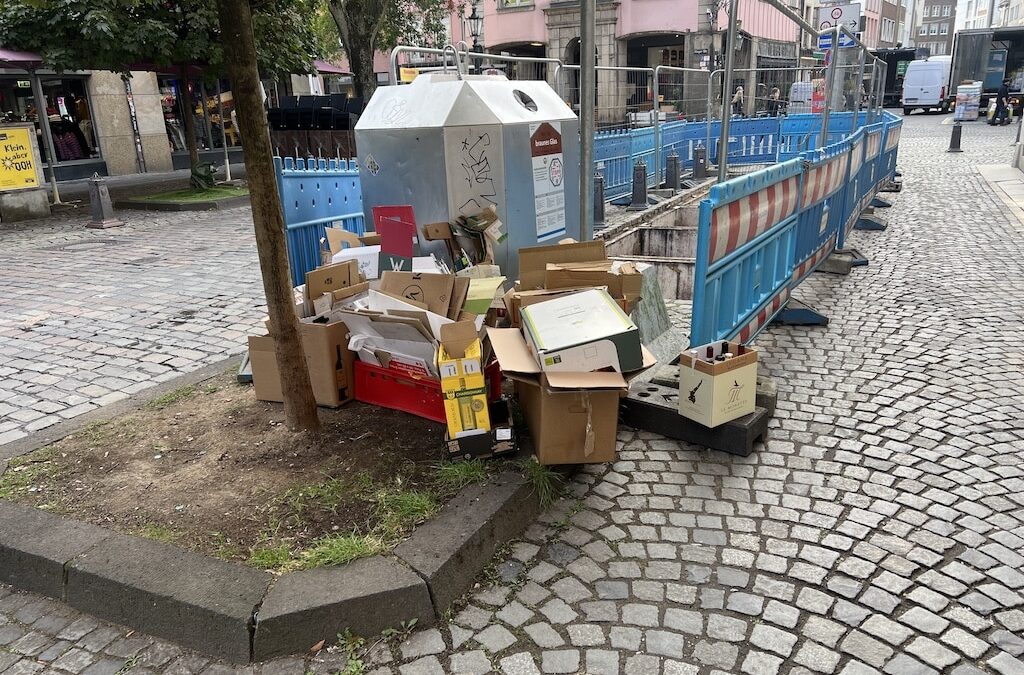 Marktstraße: Unterflur-Container werden ausgetauscht – neue Regelungen für Altglas und Altpapier