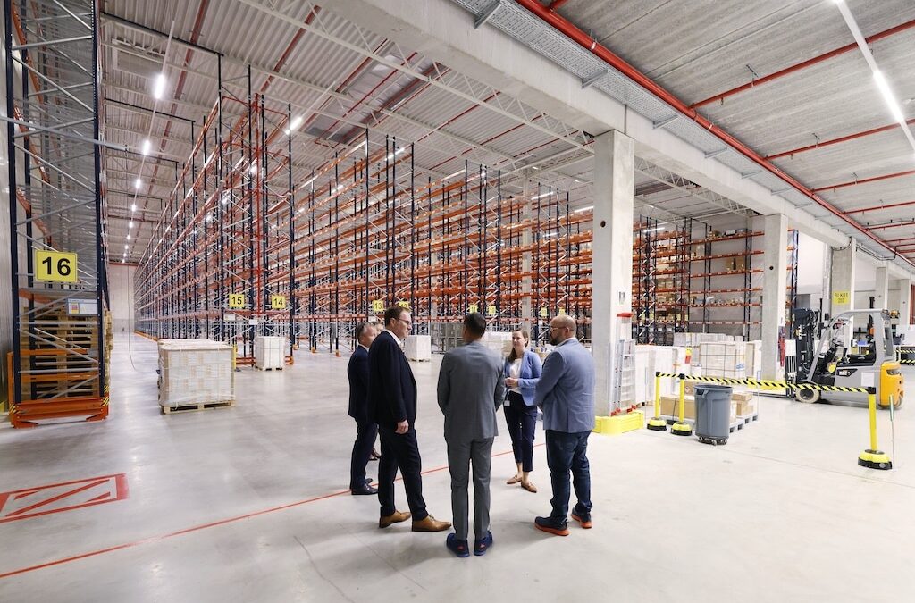 Besuch des Oberbürgermeisters bei Pharmaserv Logistics